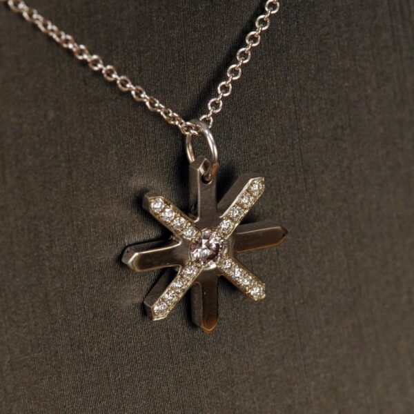 Diamond starflake snowflake pendant with chain, NEW