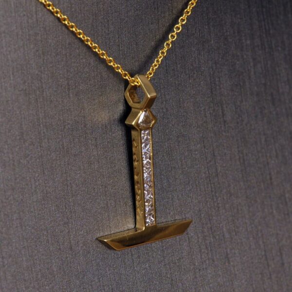 Diamond candlestick diamond pendant with chain, stunning and NEW