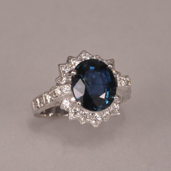 Very Fine Blue sapphire and diamond ring, brand new