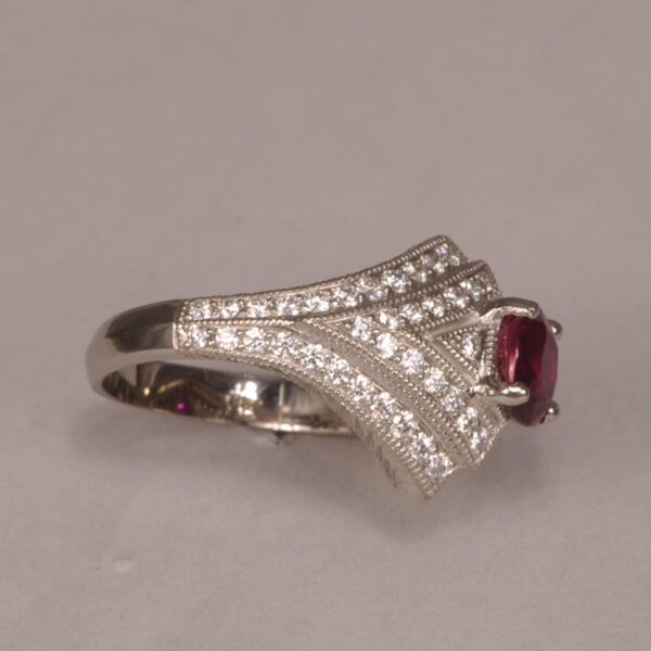 Very Fine Ruby and diamond ring, bold modern design