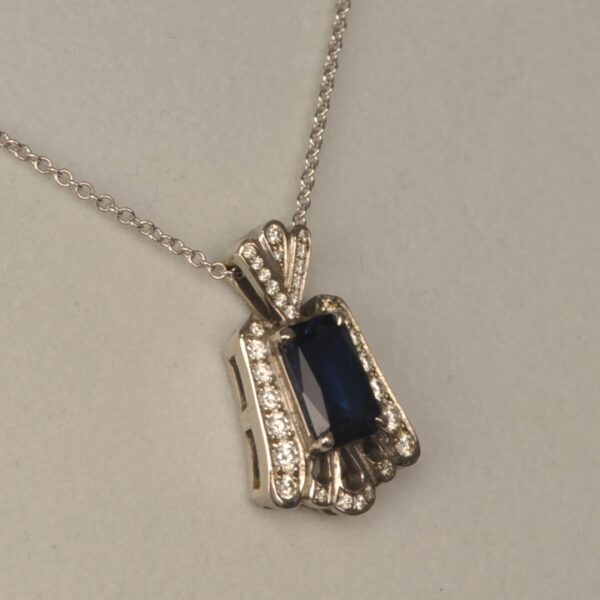 Midnight blue sapphire and diamond pendant, Cajuel deco style, mint