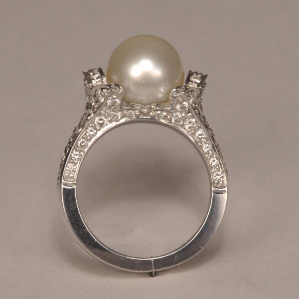 Natural Pearl and diamond ring, Handmade and very fine