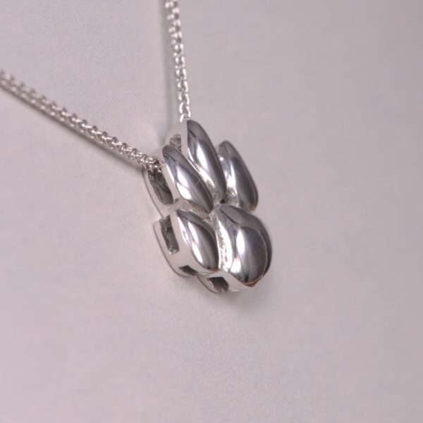 14k white gold cat paw pendant with chain