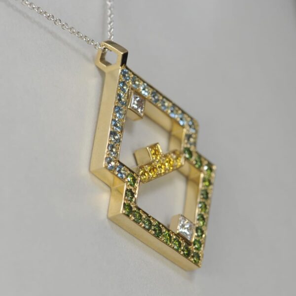 14k yellow gold geometric ''Yellow Submarine'' gemstone pendant with chain