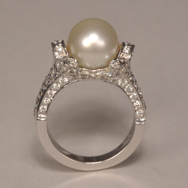 Natural Pearl and diamond ring, Handmade and very fine