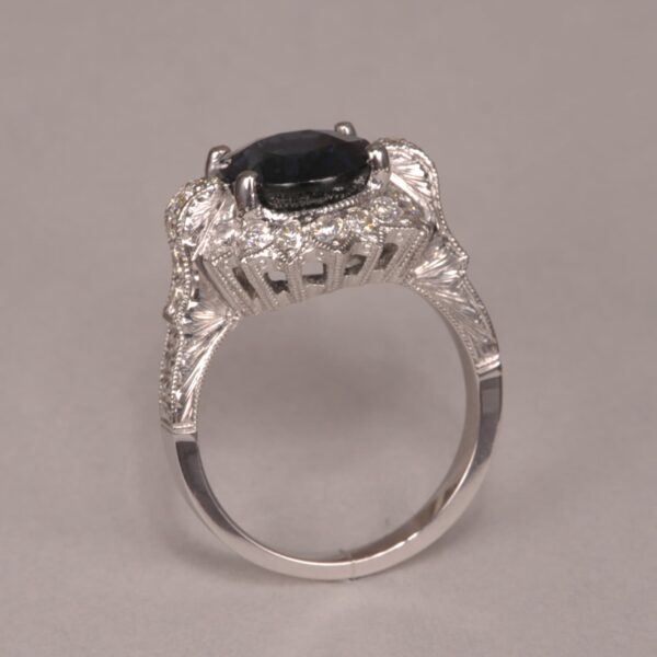 Very Fine Blue sapphire and diamond ring, brand new