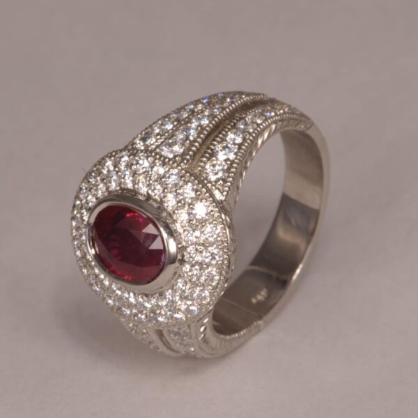 Impressive ruby and diamond ring, wonderfully crafted in the USA