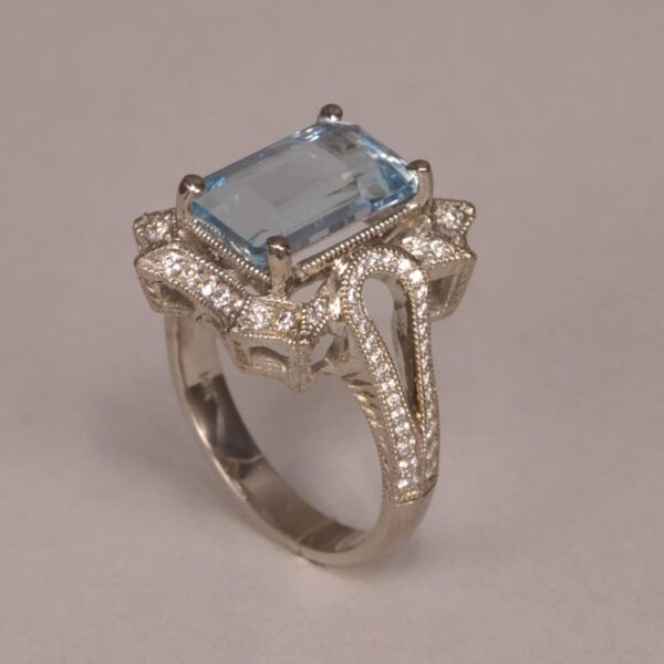 Significant aquamarine and diamond ring, classic beauty