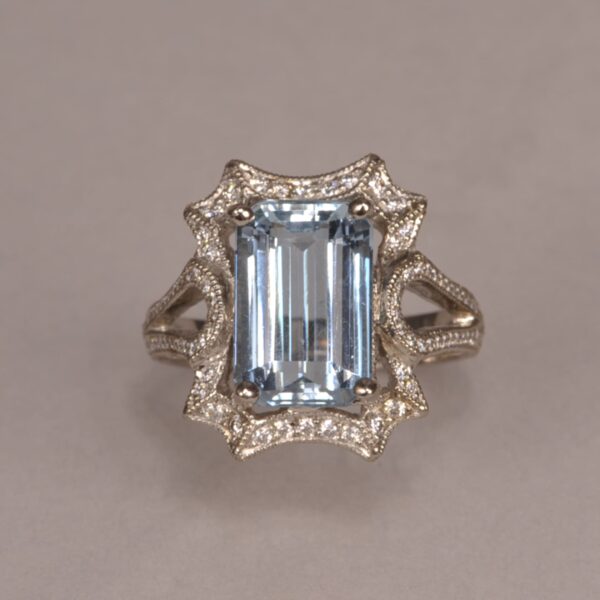 Significant aquamarine and diamond ring, classic beauty