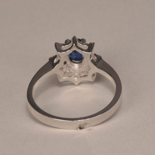 Blue sapphire and diamond ring, handmade, brand new