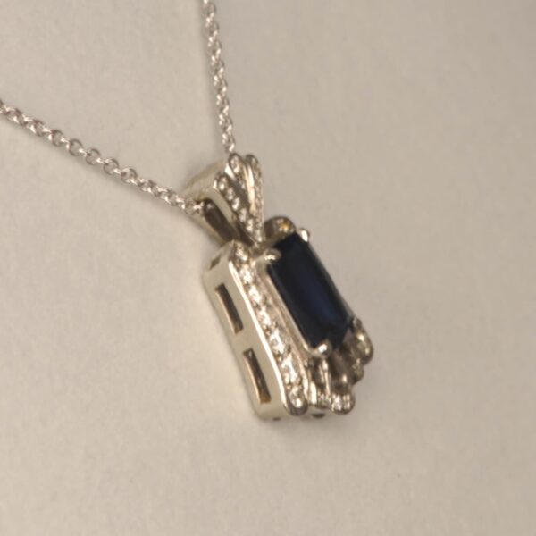 Midnight blue sapphire and diamond pendant, Cajuel deco style, mint